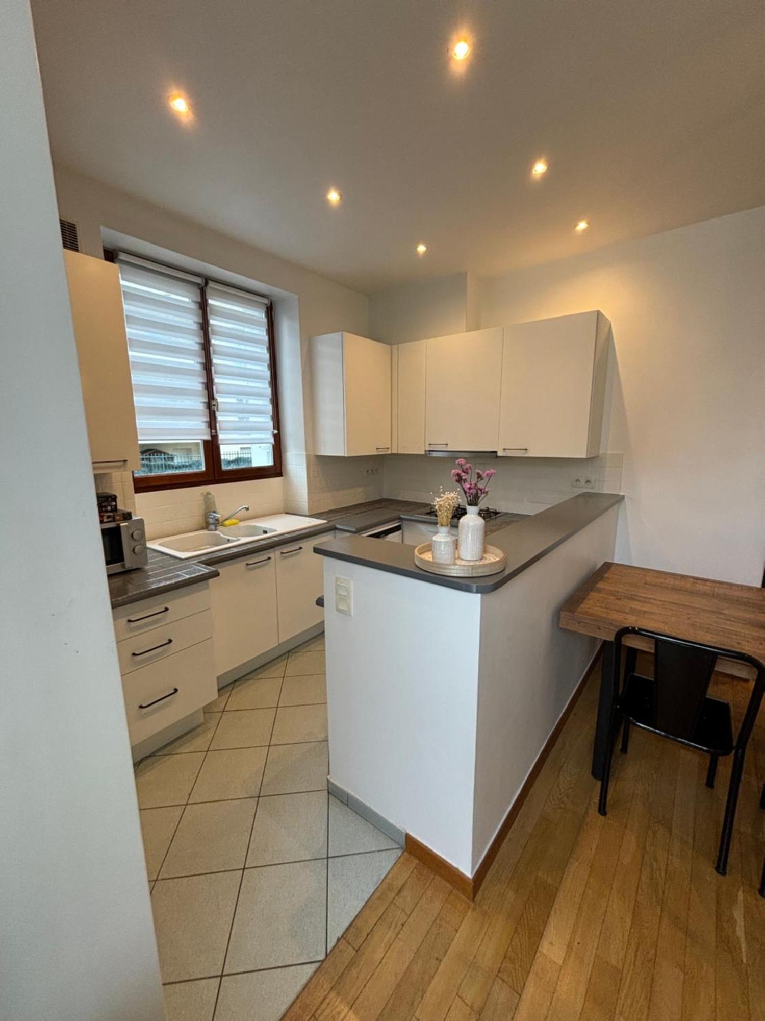 Appartement 2 Chambres Dans Une Belle Maison A Proximite De Paris Asnières Zewnętrze zdjęcie