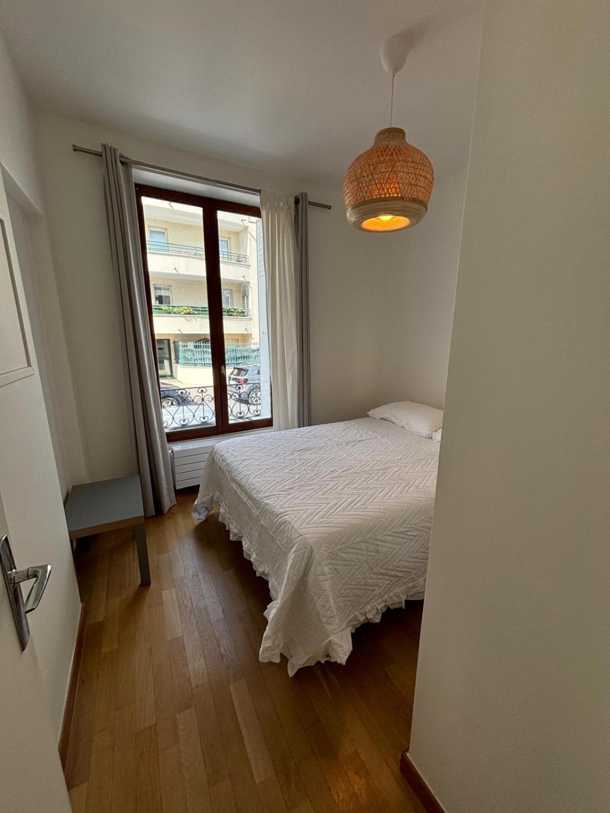 Appartement 2 Chambres Dans Une Belle Maison A Proximite De Paris Asnières Zewnętrze zdjęcie