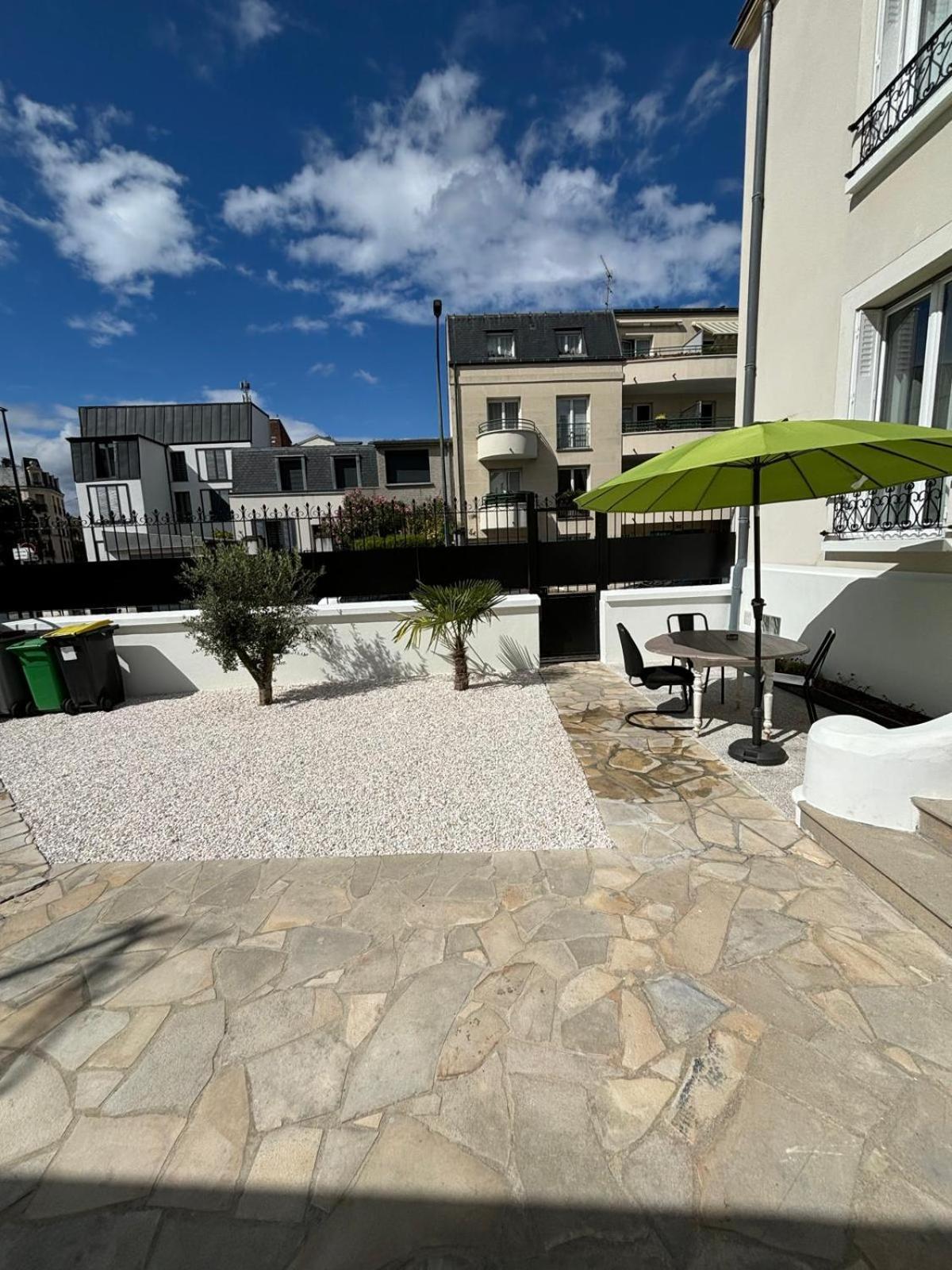 Appartement 2 Chambres Dans Une Belle Maison A Proximite De Paris Asnières Zewnętrze zdjęcie